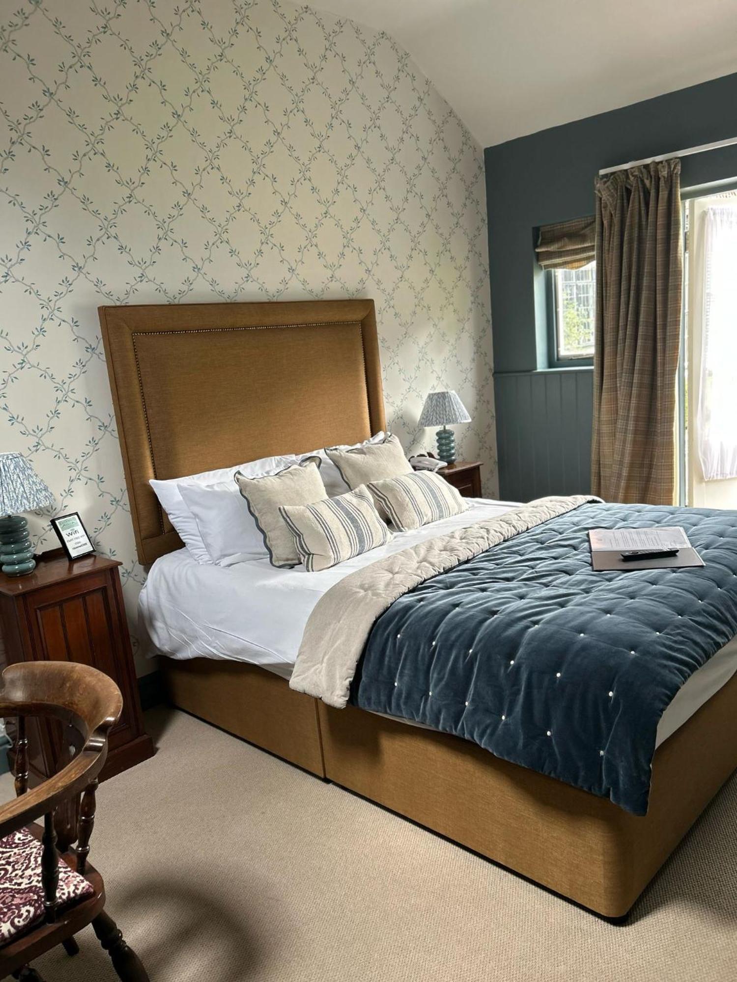 Ravenwood Hall Hotel Bury St. Edmunds Eksteriør billede