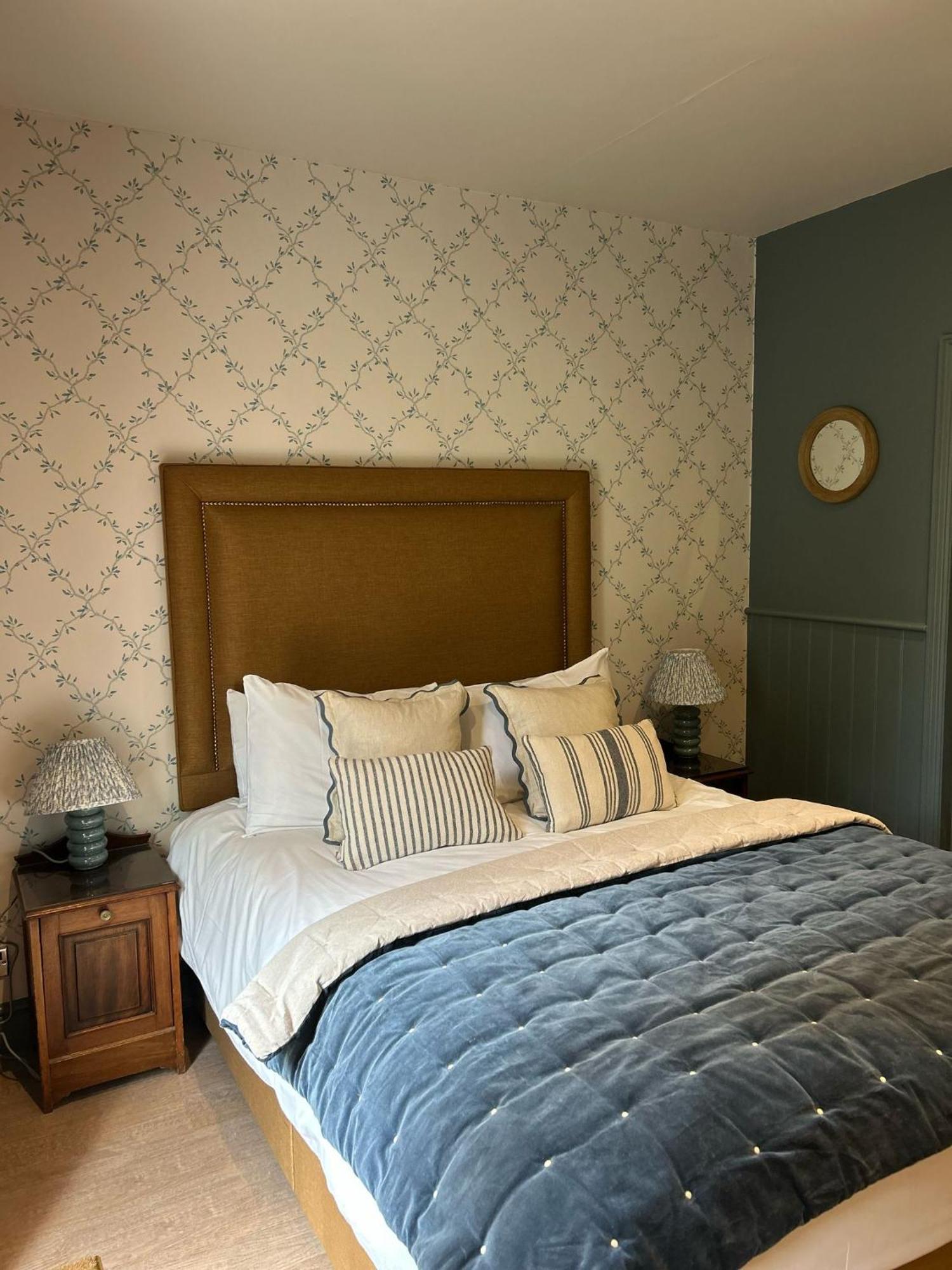 Ravenwood Hall Hotel Bury St. Edmunds Eksteriør billede