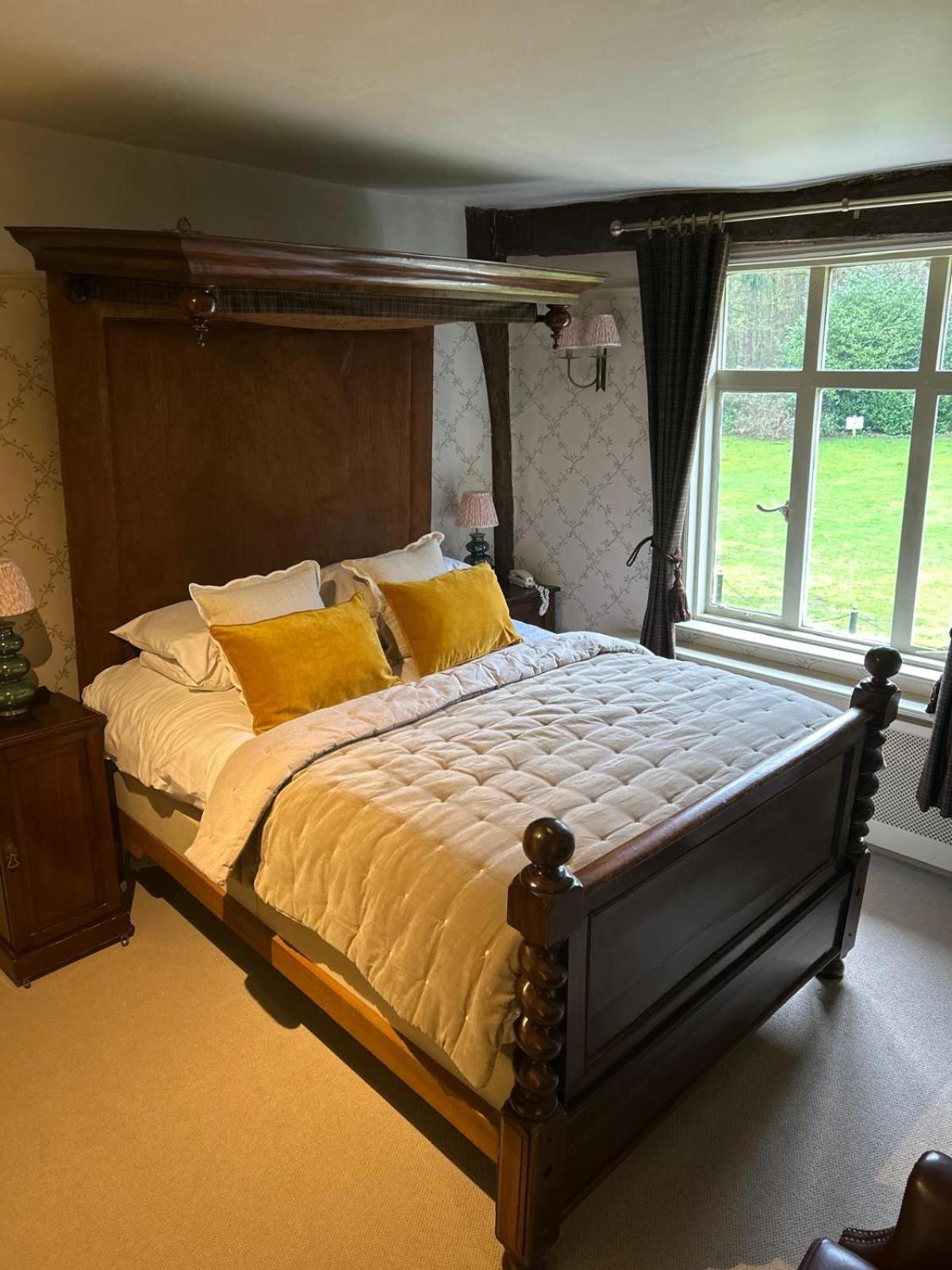 Ravenwood Hall Hotel Bury St. Edmunds Eksteriør billede